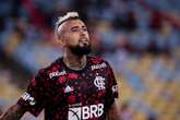 Ex-Flamengo, Vidal é investigado por agressão sexual no Chile