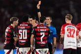 Conmebol anula 2° amarelo e Plata pode jogar volta da Libertadores