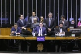 Câmara aprova MP do setor elétrico e mantém abertura total do mercado