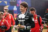 Vídeo: Leclerc se veste de mariachi e toca violão no GP do México