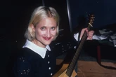 Jill Sobule, cantora de I Kissed a Girl, morre em incêndio residencial
