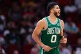 NBA: Jayson Tatum acerta no estouro do relógio e Celtics batem Raptors