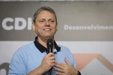 Tarcísio anuncia liberar crédito de ICMS a impactados pelo tarifaço