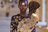 Gustav Klimt: O Beijo e outras obras inspiram desfile de alta-costura