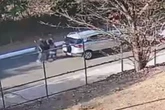 Vídeo: sequestradores são flagrados colocando vítima dentro de carro no DF