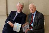 Bill Clinton lamenta morte de Jimmy Carter: “Viveu para servir”