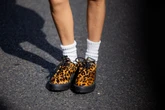 Sapatos com animal print: 10 opções para entrar na tendência gringa