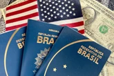 Brasileiros trocam férias curtas por planos de vida nos EUA