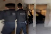 Vídeo: delegado fica em fogo cruzado entre faccionado do PCC e agentes