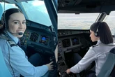 Piloto inspira outras mulheres ao mostrar bastidores da aviação na web