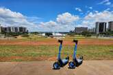 Em fase de testes, patinetes elétricos alugados voltam a operar no DF