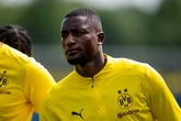 Borussia Dortmund chega ao Mundial com artilheiro da Champions League