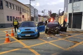 Madrugada de susto: carros se chocam e deixam crianças feridas em SP