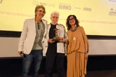 Reginaldo Faria recebe Troféu Redentor Especial no Festival do Rio