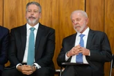 Disputa por indicação de Lula a tribunal faz Lira perder cargos