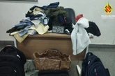 Ladrões furtavam roupas de shopping do DF com mochila que burla sensor