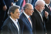 Ação no STF agrava crise com Congresso, mas governo tenta manter laços