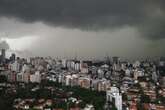 Cidades da Grande São Paulo sofrem com pancadas de chuva nesta terça