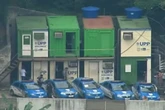 Vídeo: policial leva tiro no pescoço em ação na Rocinha; alvo é o CV