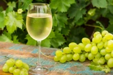 Vinho faz bem ou mal? Saiba o que a ciência diz sobre a bebida popular