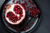 Chá de romã é anti-inflamatório e fortalece imunidade. Saiba preparar