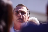 Ao ter alta, Bolsonaro lembra de Débora: “História vai fazer justiça”