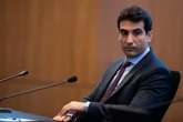 “Dores do processo democrático são bem-vindas”, diz Galípolo sobre IOF