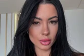 Sujeira e coceira: cliente denuncia clínica de Rayane Figliuzzi