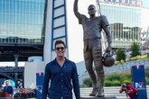 New England Patriots inaugura estátua de Tom Brady, lenda do clube