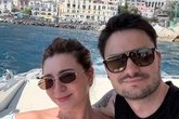 Felipe Neto curte férias na Europa em destino badalado; veja vídeo