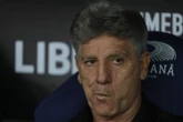 Renato justifica péssimo desempenho pós mundial: “não tivemos folga”