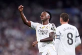 Com dois de Vini, Real Madrid vence e é líder do Campeonato Espanhol