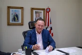 Maranhão usa R$ 13 milhões da educação para pagar empreiteira ligada à família do governador