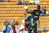 Vídeo: ex-Palmeiras faz gol contra bizarro no Campeonato Pernambucano