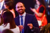 Nos EUA, Eduardo Bolsonaro recebe salário da Câmara em julho