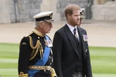 Príncipe Harry se encontrará com o rei Charles em setembro, diz site