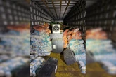 Salgadinho de maconha: tonelada da droga é achada em carga do alimento