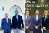Disputa no PT: Falcão visita embaixada palestina; Edinho foi à dos EUA