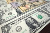Dólar cai a R$ 5,52 e Bolsa sobe com primeiros acordos sobre tarifaço
