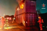 Bombeiros realizam simulação de combate a incêndio no DF; veja imagens