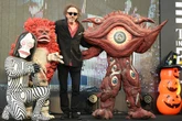 Tim Burton e a moda: saiba 4 detalhes marcantes do estilo do cineasta