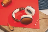 Hermès lança fones de ouvido de luxo inspirados na bolsa Kelly