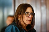 Bia Kicis quer legalizar prática da Havan de expor ladrões