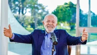 Lula tem melhora na aprovação após falar mais e voltar a bater no BC
