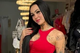 Influencer esfaqueada 9 vezes por ex tem estado de saúde detalhado