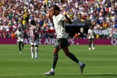 João Pedro pede desculpas por gols contra Fluminense; Entenda motivo
