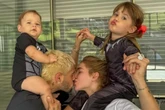 Virginia Fonseca posa em família e explica ausência da filha do meio