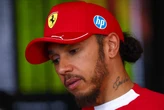 Ex-Ferrari critica Hamilton: “Senna ou Schumacher jamais teriam dito”