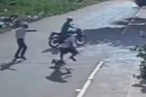 Vídeo: motoqueiro executa homem que passeava com cachorro no Entorno