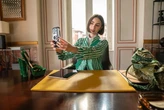 Quinta temporada de Emily in Paris ganha data de estreia; confira
